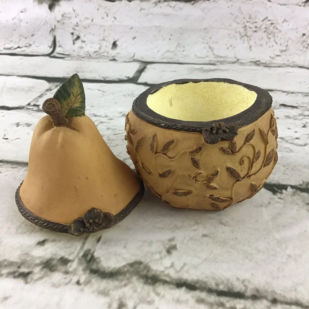 Figi Graphics Pretty Pear Trinket Box Vintage‎ 1998 Collectible Decor